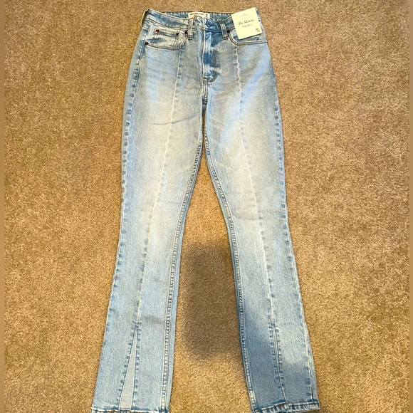 Abercrombie Curve Love High Rise Skinny Seamed split hem Jeans - Picture 2 of 5